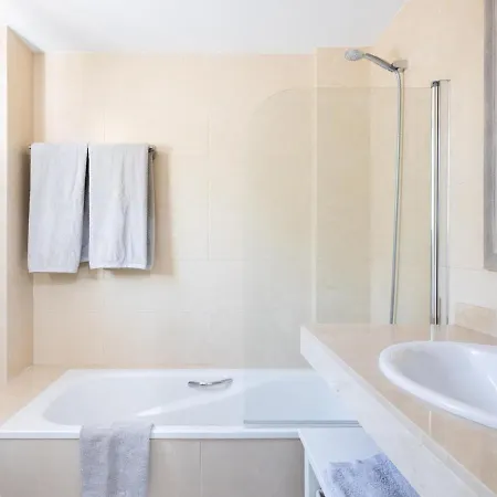 Alquiler Ideal Con Piscina, Balcon Y Fibra Wi-fi - Tenerife - Es-279-17 Apartment *